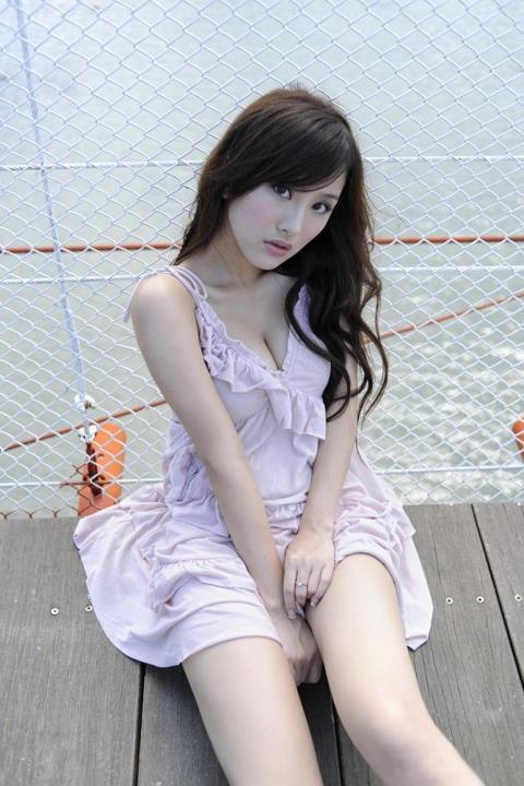 日日摸夜夜添狠狠添歐美