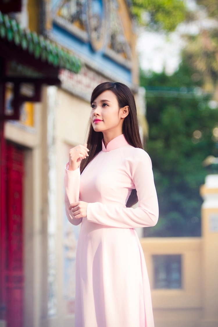高壓監(jiān)獄電影