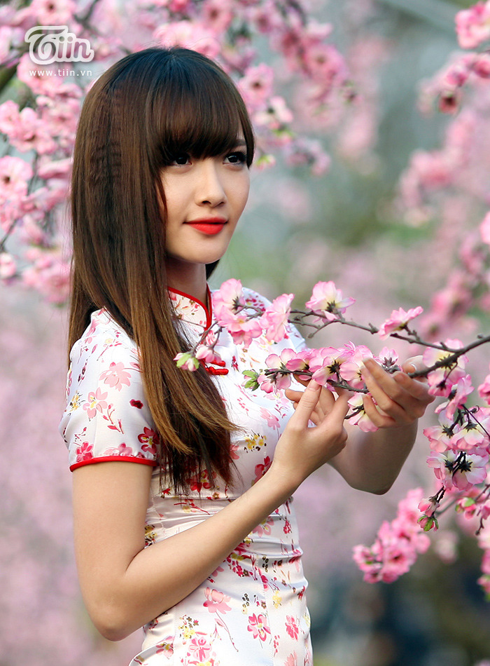 豐滿女鄰居