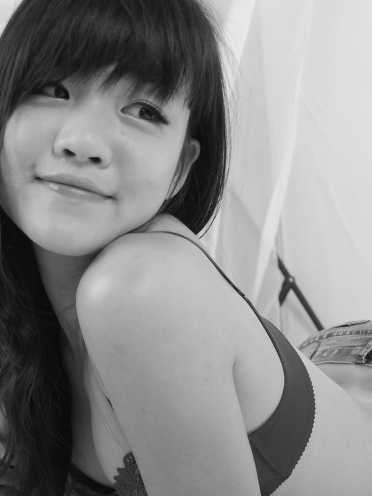 三電影l(fā)片清純女學(xué)生