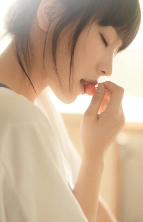 蟲(chóng)愛(ài)少女動(dòng)漫