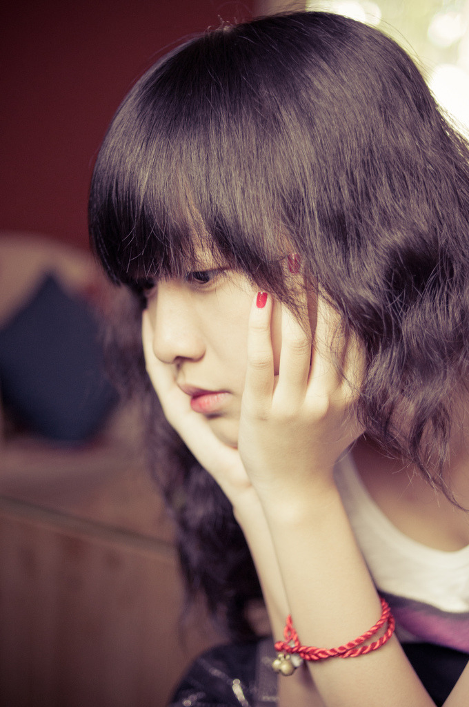 老師撅著屁股被學(xué)生調(diào)教