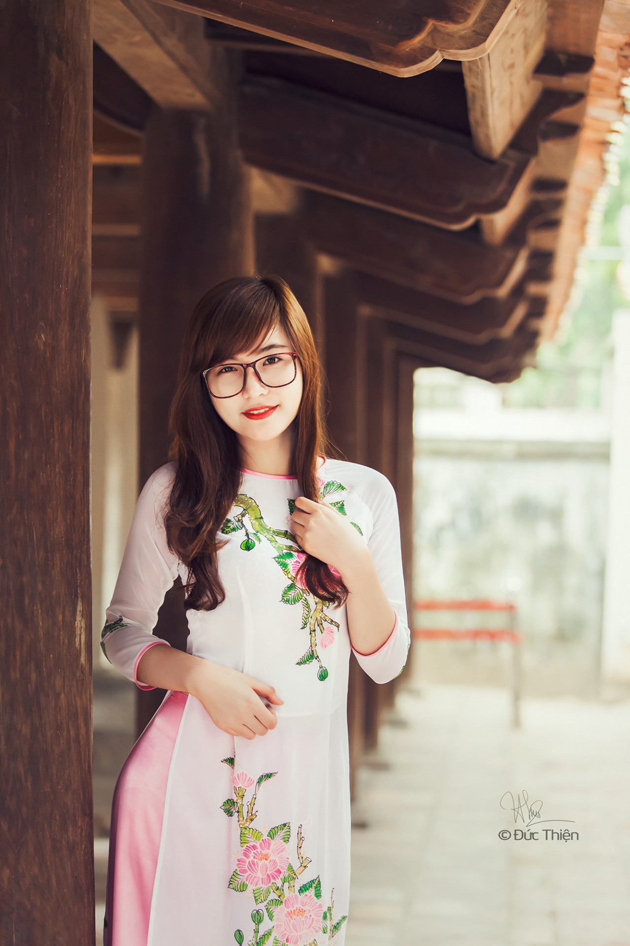 高壓女子監(jiān)獄