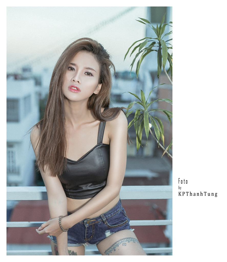 吸乳授乳榨乳的視頻