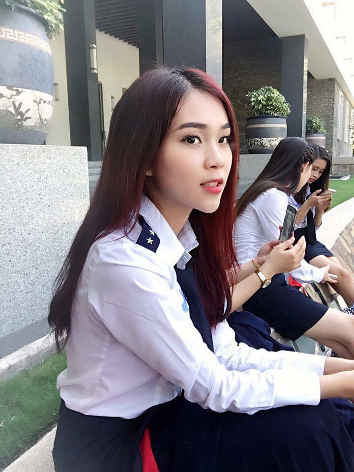 美少年高潮h跪趴擴張調(diào)教視頻