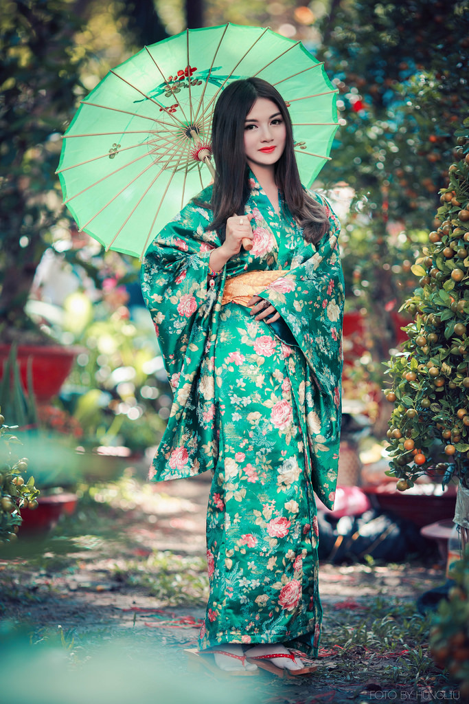 丈夫不在家公公迫我